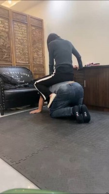 图片[6]_套路直播视频【琳嘉】双S刑虐-鞭打耳光踢打踩踏 bf25868_绳缚吧