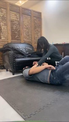 图片[8]_套路直播视频【琳嘉】双S刑虐-鞭打耳光踢打踩踏 bf25868_绳缚吧
