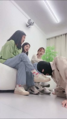 套路直播视频【白茶】3S-带闺蜜惩罚偷原味的狗 bf25870_绳缚吧