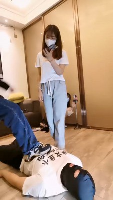 图片[8]_套路直播视频【小鱼姐姐】4S-骑马转胯/袜子塞嘴/全体重踩踏【三视角版】 bf25882_绳缚吧