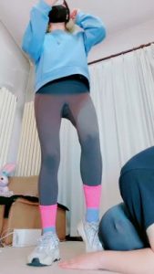 套路直播视频【美离子】健身女教练的狗-原味棉袜窒息/袜子堵嘴/舔臭脚 bf26162_绳缚吧