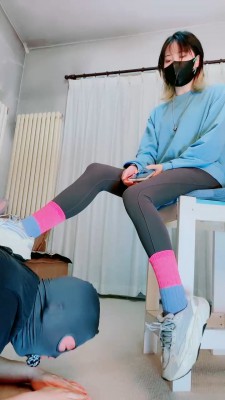 图片[8]_套路直播视频【美离子】健身女教练的狗-原味棉袜窒息/袜子堵嘴/舔臭脚 bf26162_绳缚吧