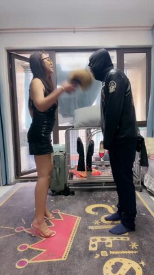 图片[6]_套路直播视频【伊兮夫妻】重度连环耳光抽/鞋抽耳光-磕头求虐 bf26151_绳缚吧