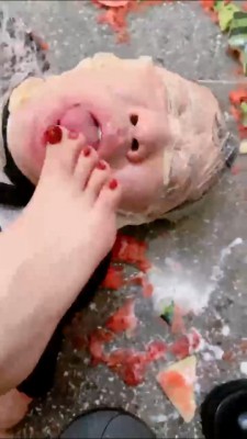 图片[10]_套路直播视频【司宁青】囚禁木乃伊狗-强制脚下喂食 bf26172_绳缚吧