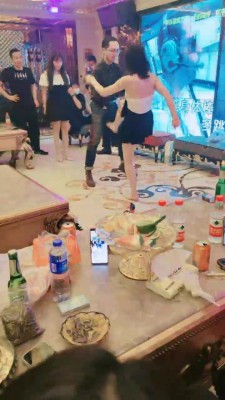图片[11]_套路直播视频【ccyouer】超强北京SM聚会-群调群虐【最全八视角完整版】 bf26471_绳缚吧
