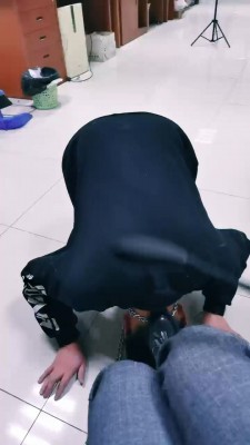 图片[6]_套路直播视频【Alice】家奴犬化训练-骑马强制舔鞋-鞭子抽狗 bf26293_绳缚吧