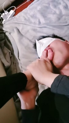 图片[5]_套路直播视频【诺S】素人御姐裸足恋足狂舔 bf26399_绳缚吧