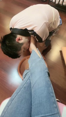 图片[8]_套路直播视频【桃幼幼】反绑强制鞭打踩踏/骑马/洗脚水窒息 bf26361_绳缚吧