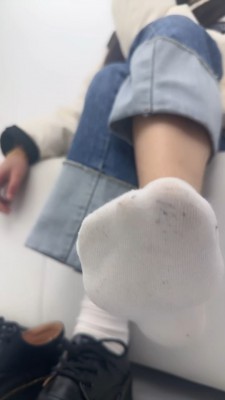 图片[2]_套路直播视频【狗哥】素人女神白袜首调狗【完整版】 bf26379_绳缚吧