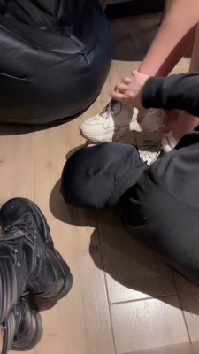 图片[4]_套路直播视频【可爱S】双S-靴子+运动鞋/棉袜脚捂狗脸 bf26415_绳缚吧