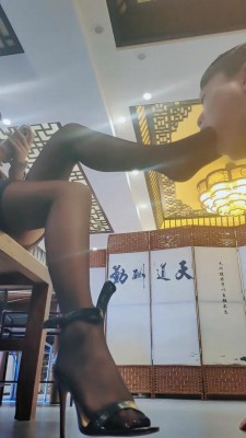 图片[2]_套路直播视频【益达小诺】品莲居闻舔店员高跟黑丝裸足 bf26354_绳缚吧