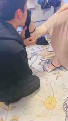套路直播视频【宝珠姐姐】蹂躏追求者-耳光抽+全体重踩踏 bf26304_绳缚吧