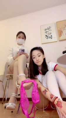 套路直播视频【茹雪】母畜-狗嘴塞内裤/舔脚舔鞋 bf26216_绳缚吧