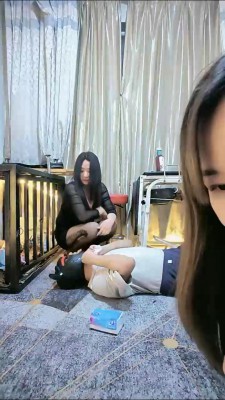 图片[6]_套路直播视频【霜凝】双女王捆绑圈养狗奴 bf26223_绳缚吧