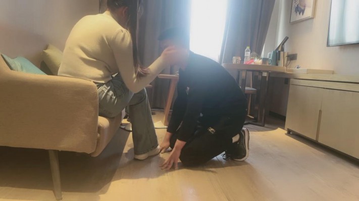 图片[4]_套路直播视频【诺诺子】舔运动鞋/白袜脚深喉/踩踏当坐垫 bf26272_绳缚吧