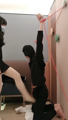 图片[2]_套路直播视频【米小唐】模特S吊绑奶狗虐 bf26281_绳缚吧