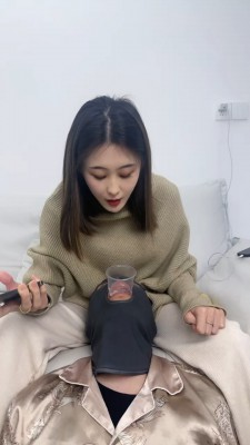 图片[2]_套路直播视频【狗哥】超强重口专场-口水+咀嚼物喂食/闻舔原味白袜 bf26386_绳缚吧