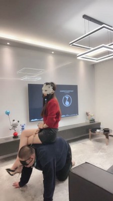 图片[8]_套路直播视频【妆主大大】狗链牵老狗/耳光抽/裸足深喉狂舔/骑马遛狗 bf26383_绳缚吧