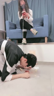 图片[4]_套路直播视频【晚晚】运动鞋踩踏喂食/喝洗脚水 bf26378_绳缚吧