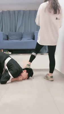 图片[7]_套路直播视频【晚晚】运动鞋踩踏喂食/喝洗脚水 bf26378_绳缚吧