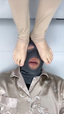 图片[10]_套路直播视频【狗哥】兔兔S过膝袜首调狗-吃袜子 bf26368_绳缚吧
