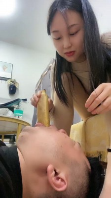 图片[4]_套路直播视频【艾莉】口水喂食-吃香蕉-脚踩咀嚼物喂食 bf26339_绳缚吧