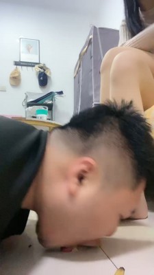 图片[7]_套路直播视频【艾莉】口水喂食-吃香蕉-脚踩咀嚼物喂食 bf26339_绳缚吧