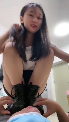 图片[9]_套路直播视频【素人星探】超强情侣主绿帽专场-长靴踩踏-臭脚窒息/转胯遛狗 bf26291_绳缚吧
