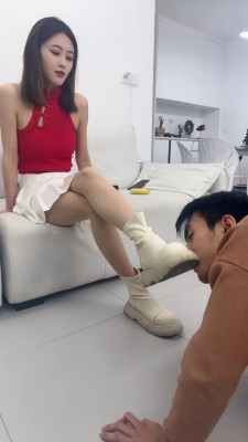图片[2]_套路直播视频【狗哥】超美S-舔脏鞋底-鞭打踩踏喂食-臭脚捂脸 bf26294_绳缚吧