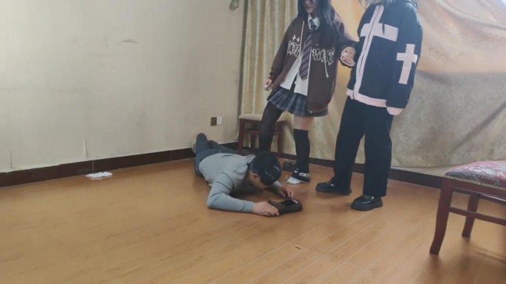 图片[5]_套路直播视频【最抗揍M】双S-洛丽塔踢踹-踩踏骑马 bf26314_绳缚吧