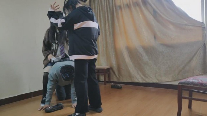 图片[8]_套路直播视频【最抗揍M】双S-洛丽塔踢踹-踩踏骑马 bf26314_绳缚吧