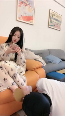 图片[5]_套路直播视频【奈奈生】清晨伺候起床-喝洗脚水-骑马喝晨尿 bf26317_绳缚吧