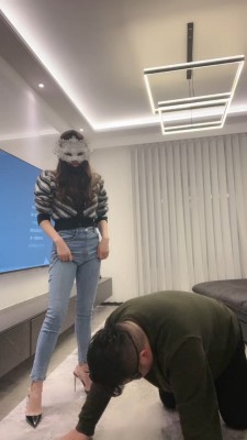 图片[3]_套路直播视频【简一】御姐诱惑-高跟踩狗舌/全体重踩踏/转胯/人肉坐垫 bf26246_绳缚吧
