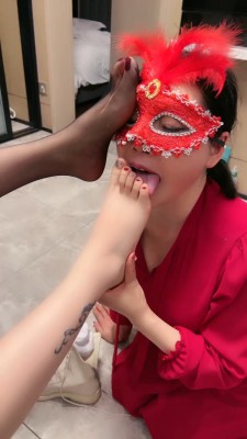 图片[4]_套路直播视频【丹祖宗】带闺蜜入圈第二弹-舔脏鞋底-踩狗头-白袜 bf26244_绳缚吧