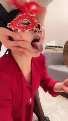 图片[13]_套路直播视频【丹祖宗】带闺蜜入圈第二弹-舔脏鞋底-踩狗头-白袜 bf26244_绳缚吧