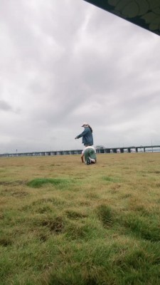 图片[3]_套路直播视频【宸宸 】户外遛狗骑马/脏靴踩狗爪-舔臭脚 bf26271_绳缚吧