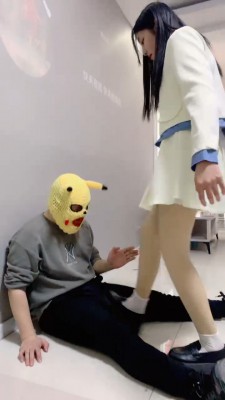 图片[8]_套路直播视频【精神小妹】3S学生重度踢打/踩踏/提档 bf26263_绳缚吧