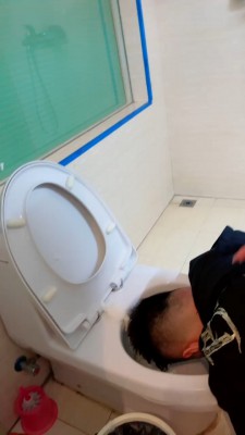 图片[6]_套路直播视频【潘妮女王】捆绑强制灌圣水/头压马桶/加官窒息 bf26200_绳缚吧