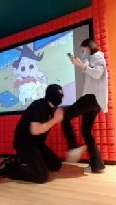 套路直播视频【Q月】运动鞋重度强制连环提档 bf26197_绳缚吧