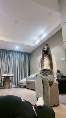 图片[5]_【猫神大人】人体擦鞋器-裸足狂舔-全体重踩踏 bf26795_绳缚吧