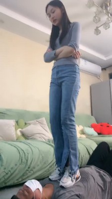 图片[8]_【艾莉】运动鞋重度提档-全体重踩踏 bf26799_绳缚吧