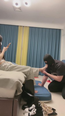 图片[4]_【兔兔大人】学生S首调-舔各种脏鞋【双视角版】 bf26818_绳缚吧