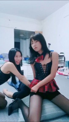 图片[6]_【果儿S】双S-圣水泡辣条-耳光专场-骑脖子【双视角完整版】bf26783_绳缚吧
