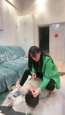 图片[9]_【思诺】第一次玩深喉变被踹打/吃船袜 bf26763_绳缚吧