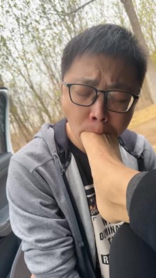 图片[4]_套路直播视频【朱砂痣】开发驾校教练舔脚/深喉虐乳/浓痰/清理脏鞋 bf26759_绳缚吧