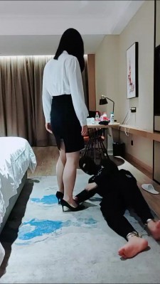 套路直播视频【柠初】惩罚偷懒的家奴 bf26807_绳缚吧
