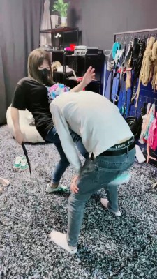 图片[4]_套路直播视频【馨妍】运动鞋+高跟鞋+肉丝重度提档 bf26804_绳缚吧