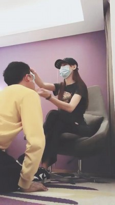套路直播视频【美娜格格】运动鞋白棉袜惩罚家奴【上】 bf26793_绳缚吧