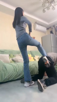 图片[11]_套路直播视频【艾莉】运动鞋重度提档-全体重踩踏 bf26799_绳缚吧