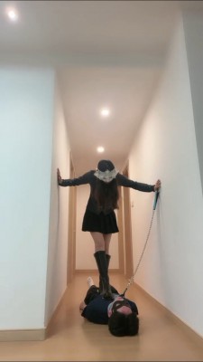 图片[2]_套路直播视频【妆主大大】犬化-长靴踩踏遛狗踩踏 bf26797_绳缚吧